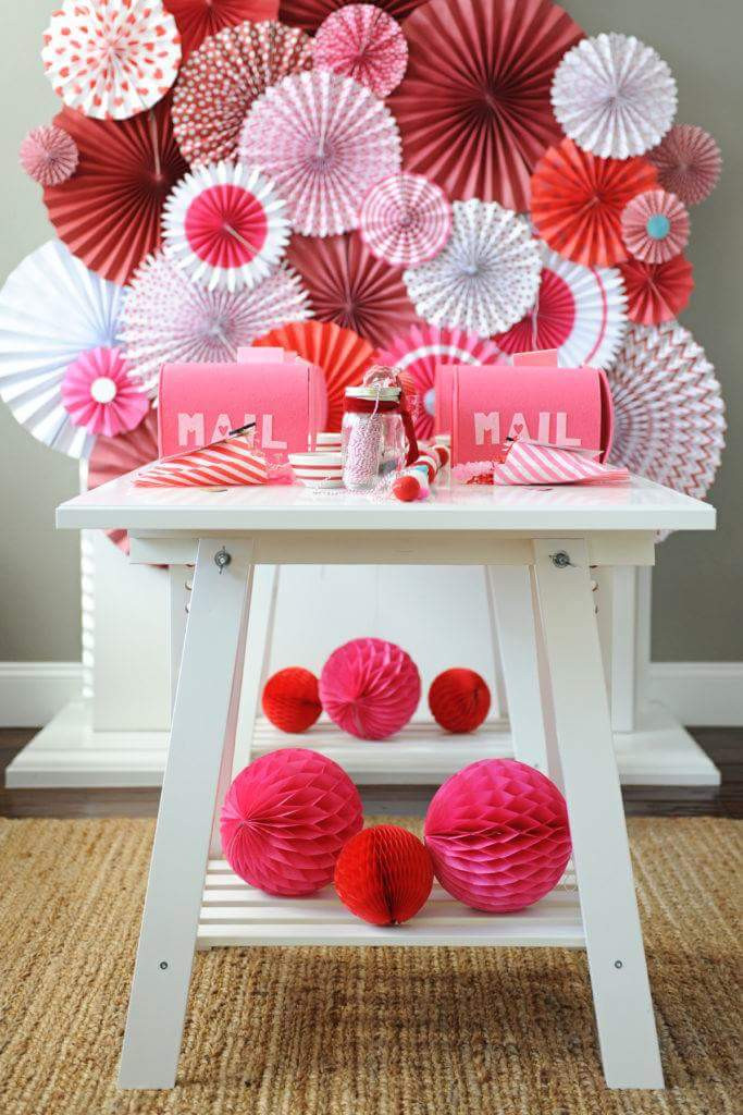Valentine DIY Decorations
 50 Incredibly Lovable Valentine’s Day Party Decoration Ideas