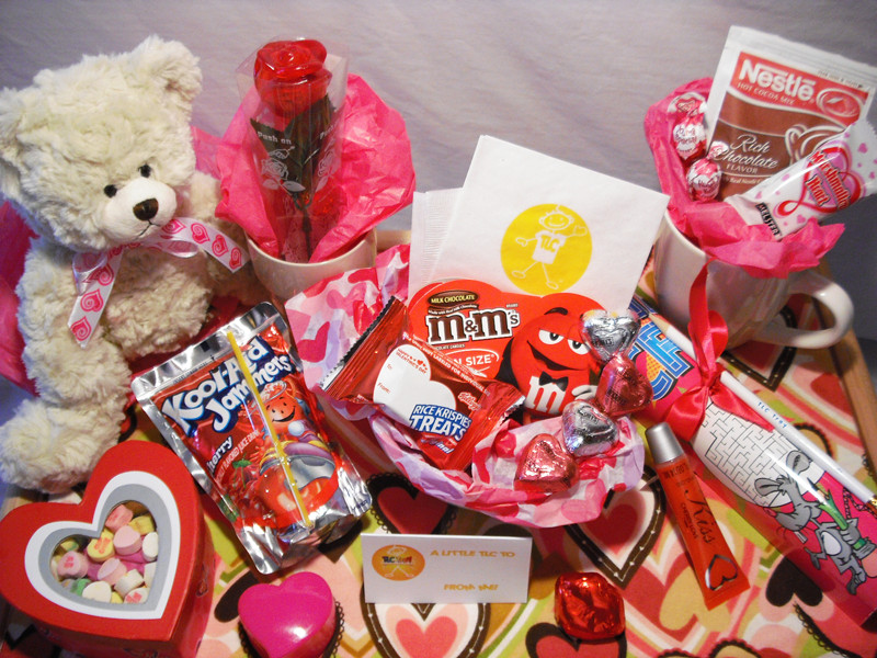 Valentine Gift Ideas For Girls
 Gift Guide Girlfriend & Boyfriend