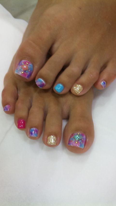 Valentine Toe Nail Designs
 20 Valentine s day toenail designs