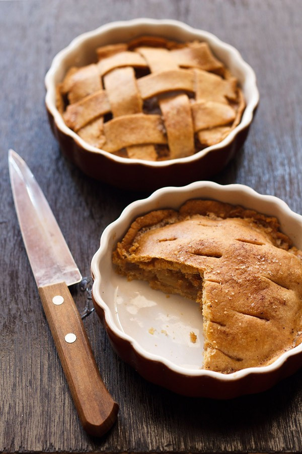 Vegan Apple Pie
 apple pie recipe how to make eggless apple pie
