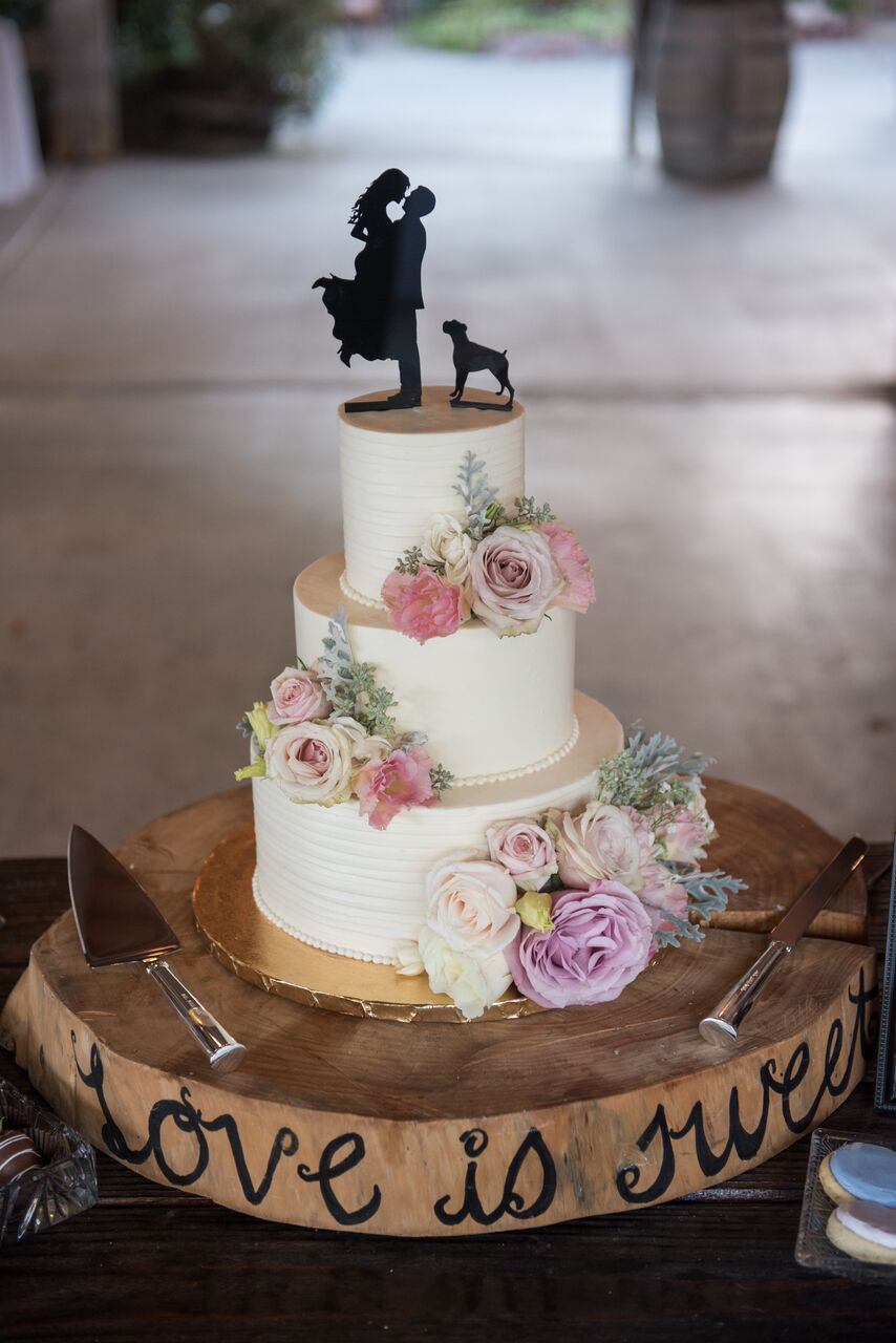 Vegan Wedding Cake Recipe
 Finding Alternatives For a Vegan Wedding
