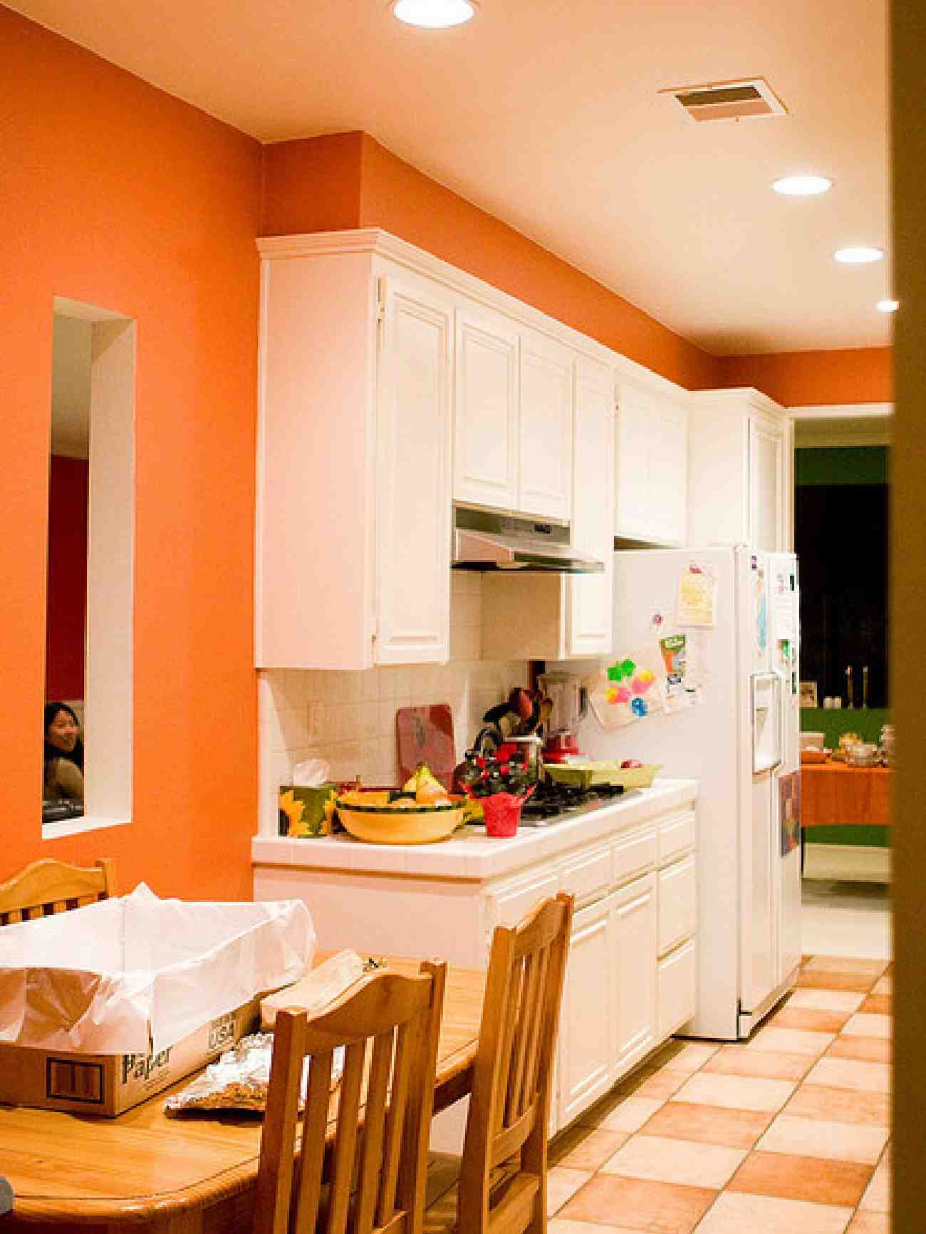 Wall Colors For Kitchen
 Applying 16 Bright Kitchen Paint Colors Dap fice