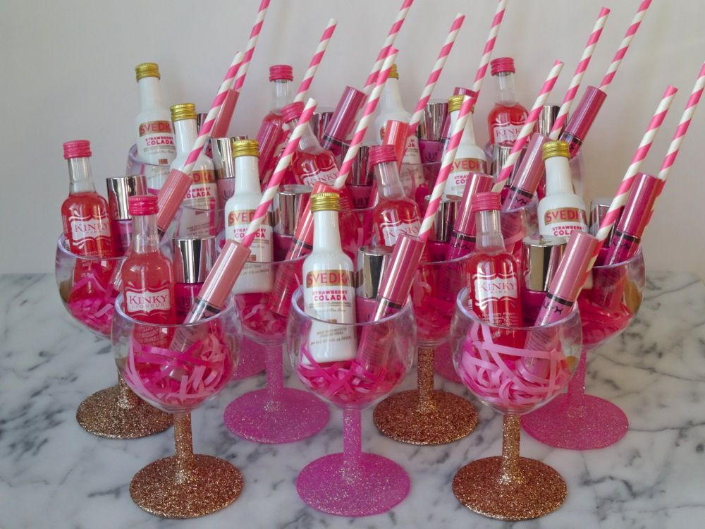 Wedding Bachelorette Party Ideas
 Fun and easy DIY Bachelorette Party Favors are up on the
