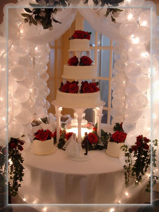 Wedding Cake Table Decoration Ideas
 My Beautiful Wedding Crystal Garden Wedding Decor