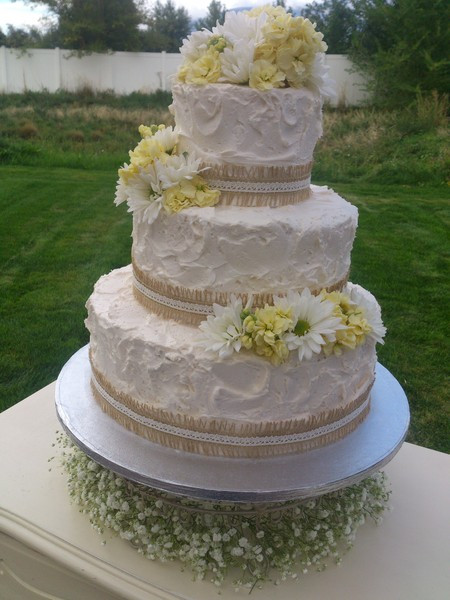 Wedding Cakes Cheap
 Awesome Wedding Cakes Cheap Mapleton UT Wedding Cake