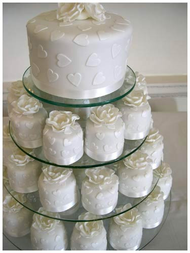 Wedding Cakes Cupcakes
 Delicious Wedding Cake Cupcakes Ideas