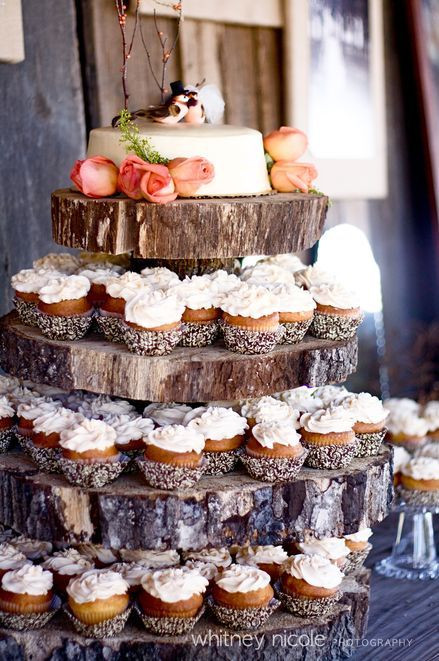 Wedding Cakes Cupcakes
 Rustic Theme