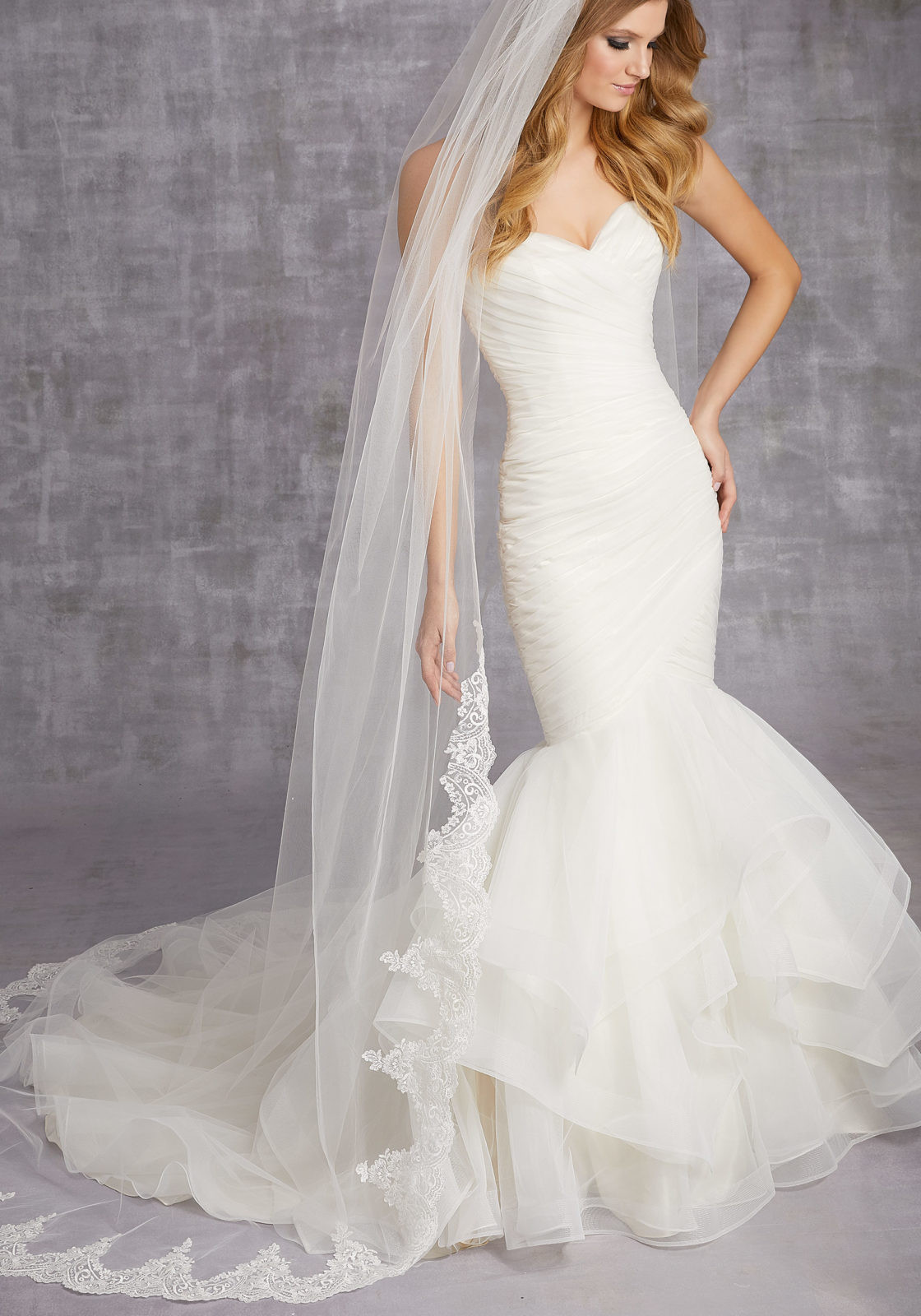 Wedding Dress With Veil
 Scalloped Lace Veil Beaded With Clear Sequins