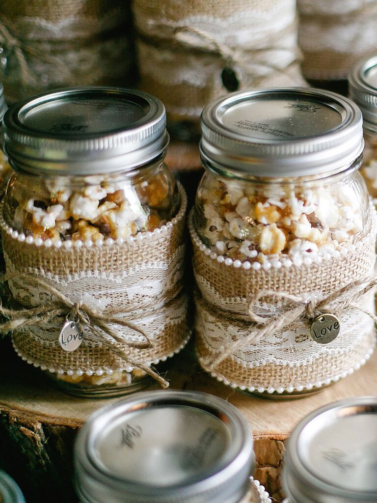 Wedding Favors
 15 Rustic Wedding Favors Your Guests Will Love