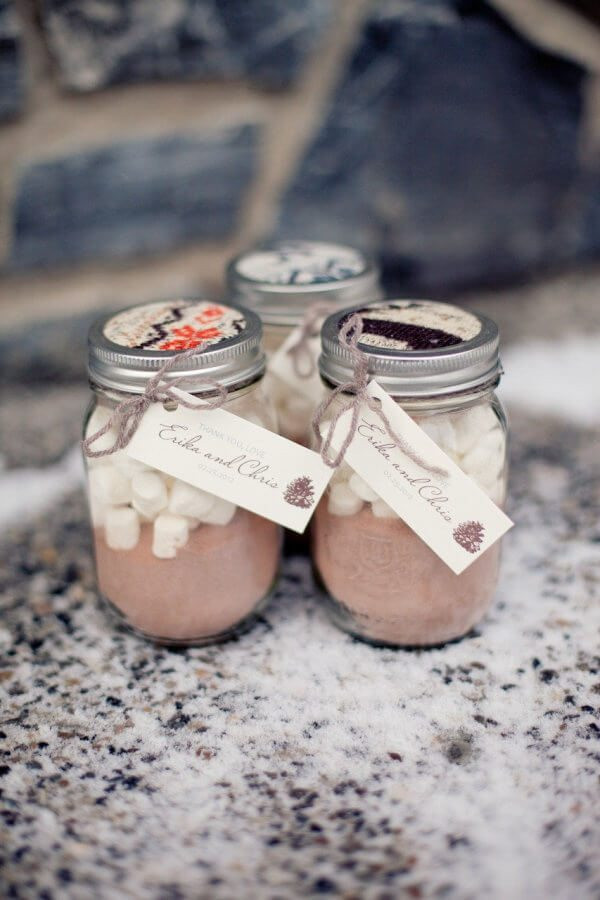 Wedding Favors
 48 Awesomely Unique Wedding Favor Ideas