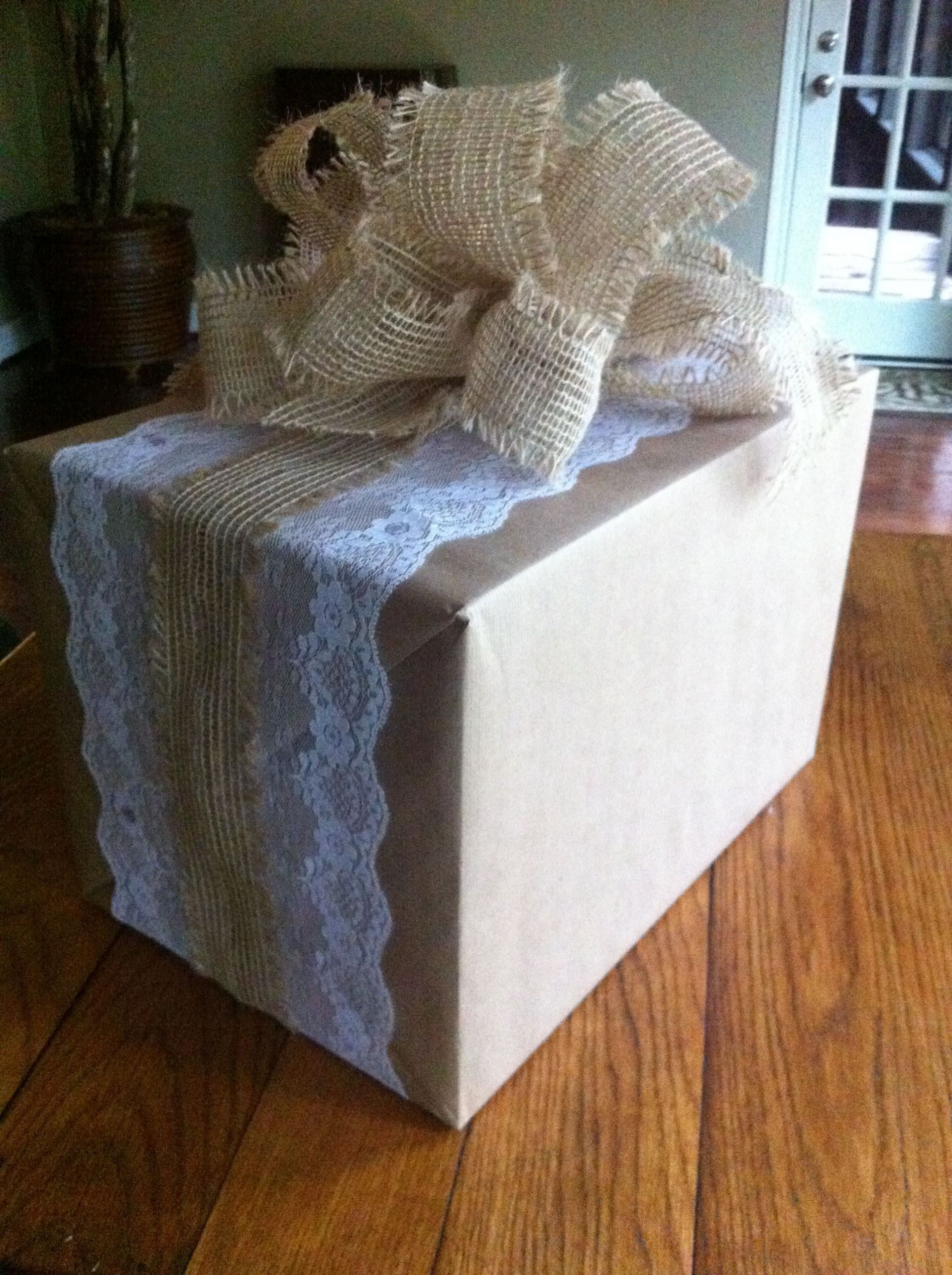 Wedding Gift Wrap Ideas
 Shabby chic country wedding t wrap