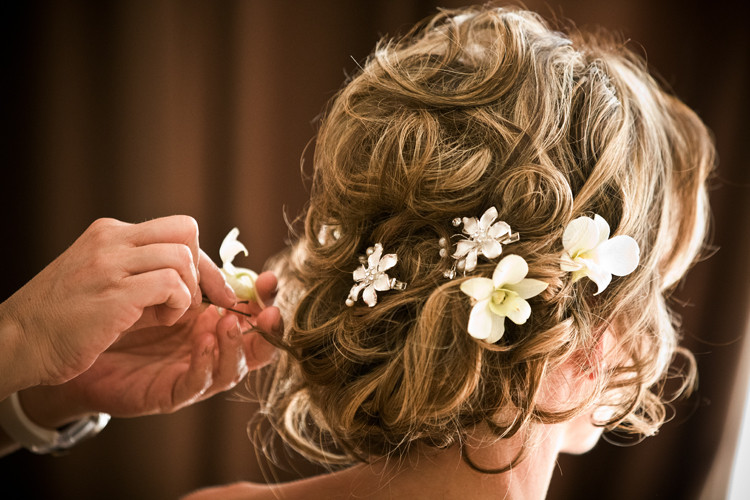 Wedding Hair With Flowers
 Wedding Hair Flower Accessories