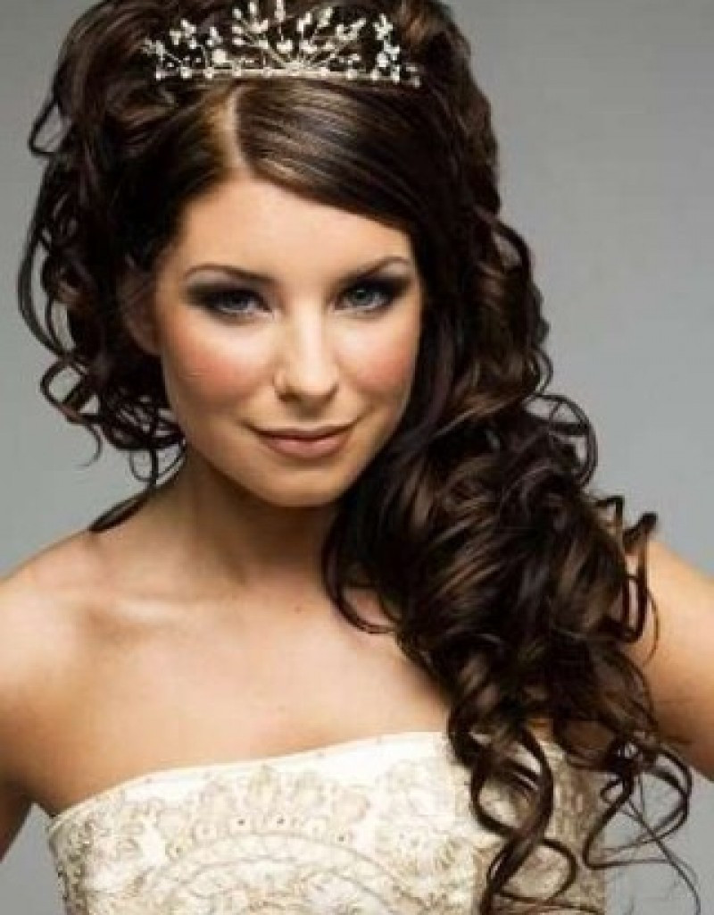 Wedding Hairstyle For Curly Hair
 20 Best Curly Wedding Hairstyles Ideas The Xerxes