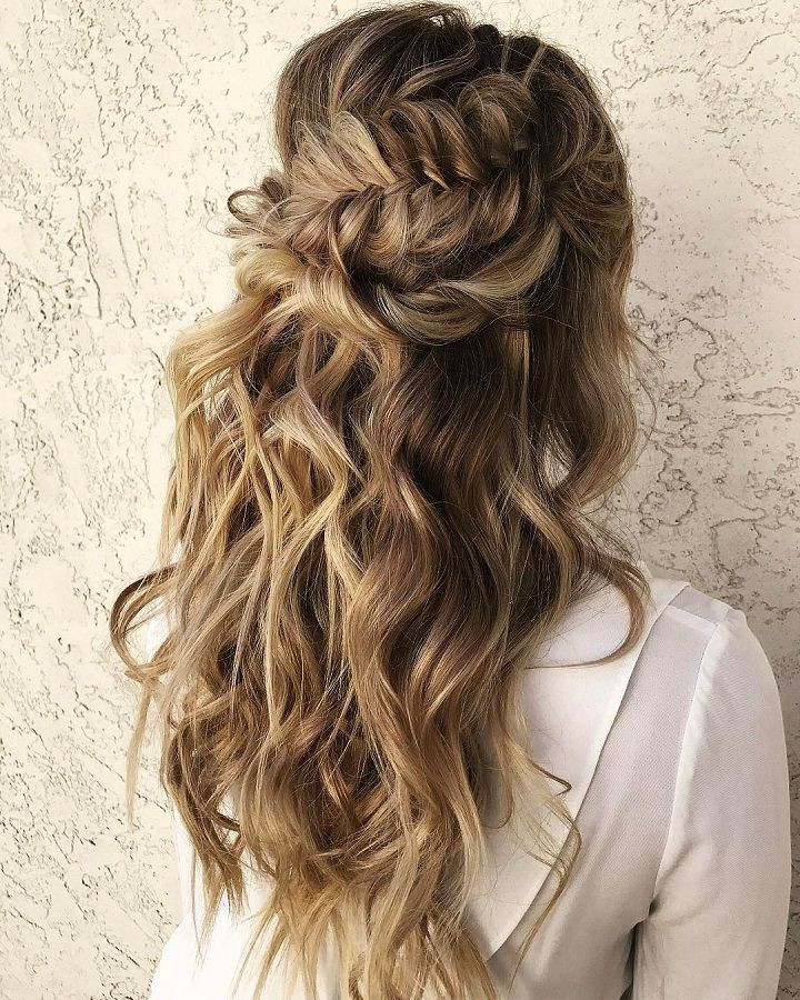 Wedding Hairstyles Down With Braids
 Beautiful Half Down Half Up Braided Hairstyle with curls