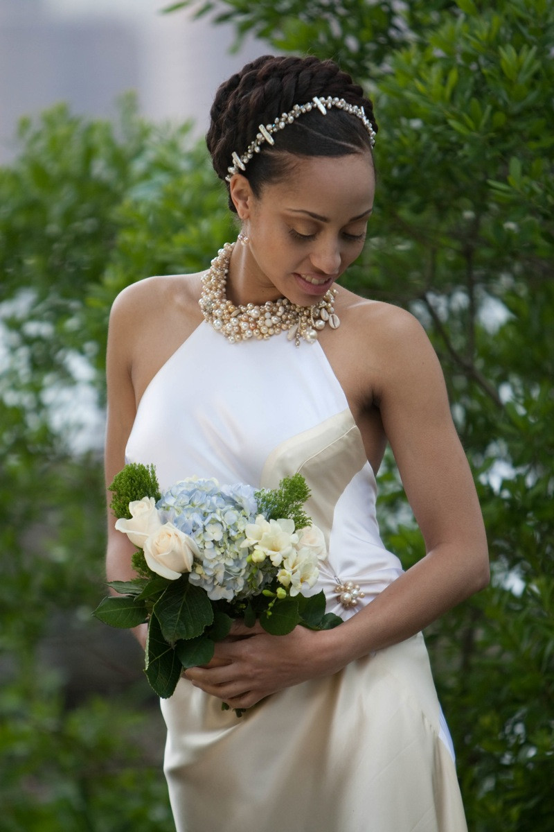 Wedding Hairstyles For Short Hair African American
 African American Wedding Hairstyles & Hairdos January 2011