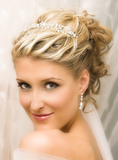 Wedding Hairstyles For Short Hairs
 59 Stunning Wedding Hairstyles for Short Hair 2017