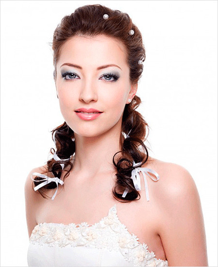 Wedding Makeup For Brunettes
 Hair colors and Make up Wedding makeup for brunettes