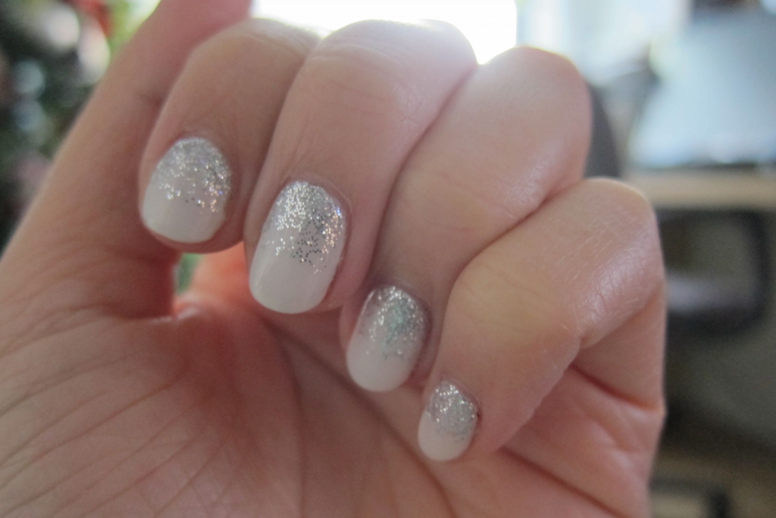 White And Silver Glitter Nails
 l Christy Chung l Nail Designs