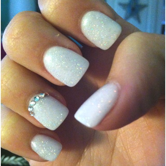 White With Glitter Nails
 Best 25 White glitter nails ideas on Pinterest