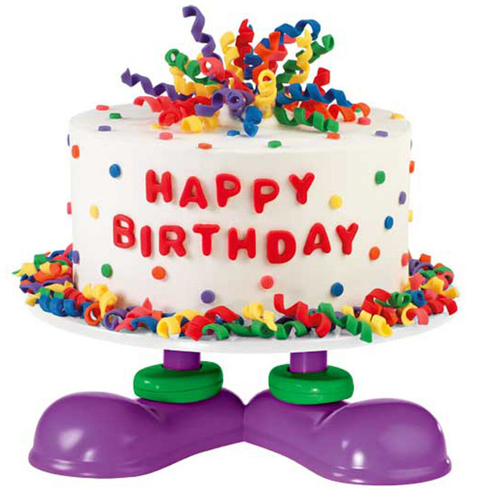 Wilton Birthday Cakes
 Birthday Standing Ovation Cake