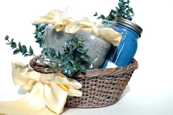 Winter Themed Gift Basket Ideas
 Items similar to Winter Theme Gift Basket Holiday Gift