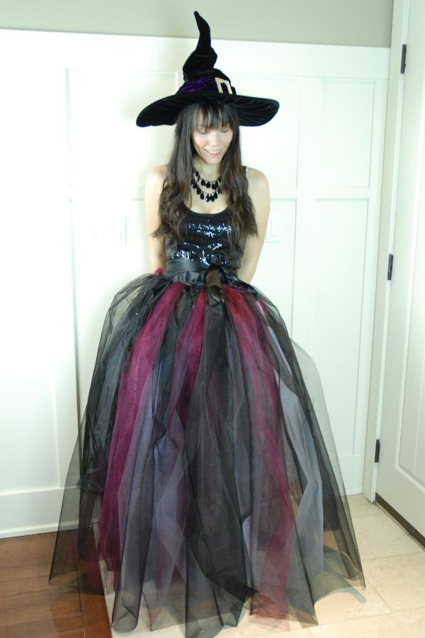 Witch Costume DIY
 homemade witch costume Halloween ideas