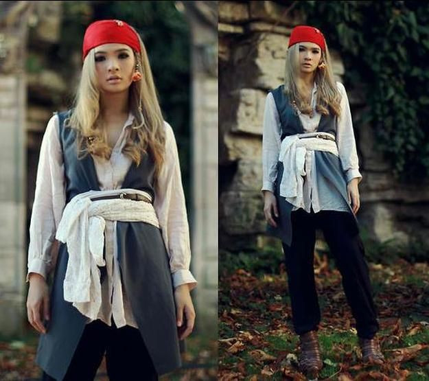 Woman Pirate Costume DIY
 25 Argh tastic DIY Pirate Costume Ideas