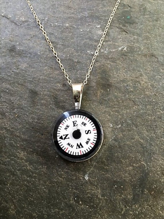 Working Compass Necklace
 Working pass Necklace White Dial Traveler Adventurer