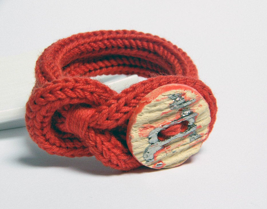 Yarn Anklet
 Red wool yarn bracelet Ceramic button Yarn jewelry