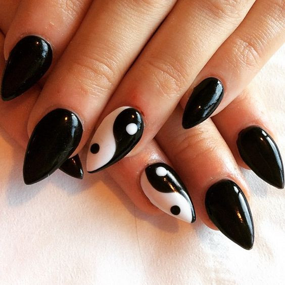Yin Yang Nail Designs
 nails white black ying yang nails