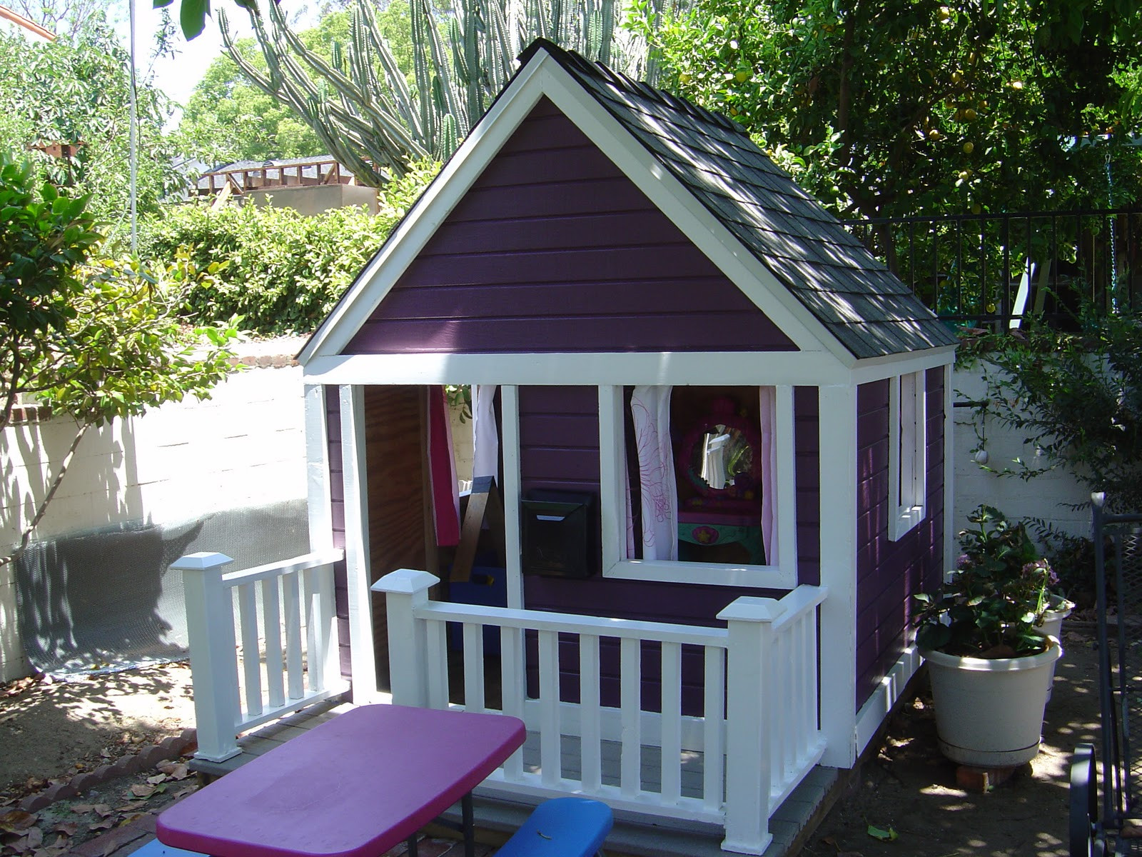 Backyard Play House
 My HomeOrganizing Made Fun My Home