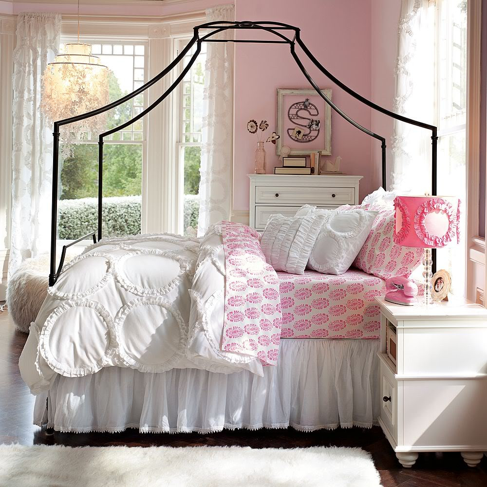 Bedroom For Girls
 32 Dreamy Bedroom Designs For Your Little Princess