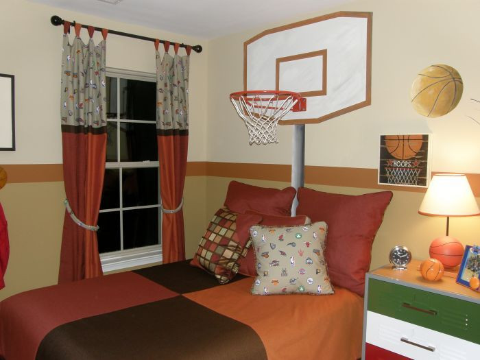 Boys Basketball Bedroom
 Basketball Room mural idea as seen on