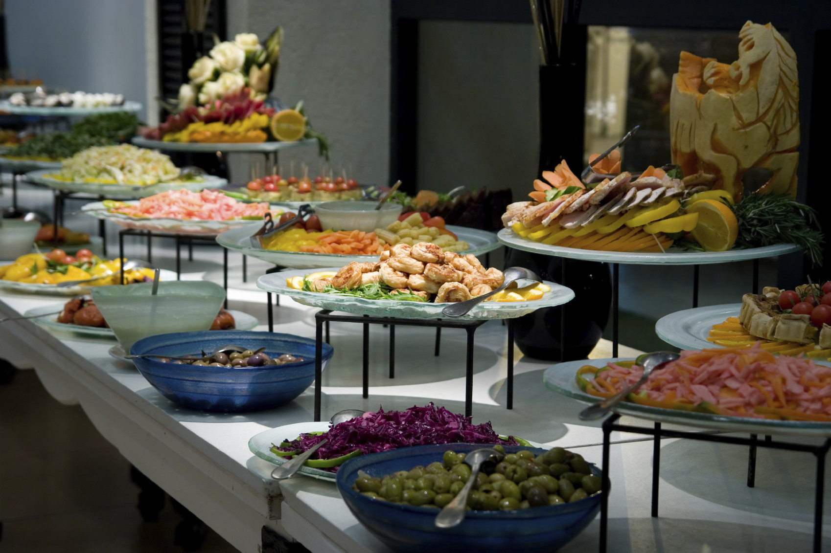 Christmas Buffet Ideas
 5 top tips to help you survive the holiday buffet