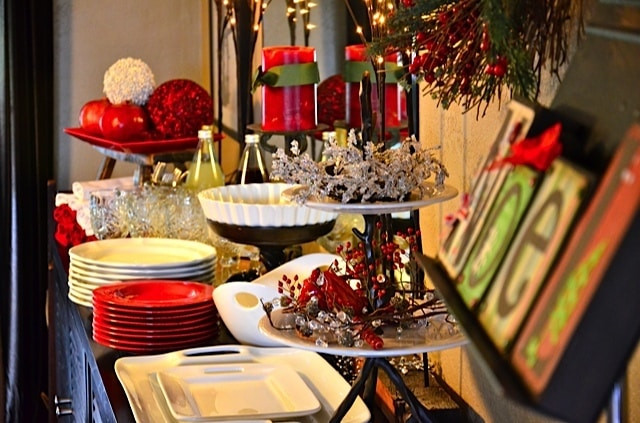 Christmas Buffet Ideas
 How to Set Up for a Holiday Buffet in Small Spaces