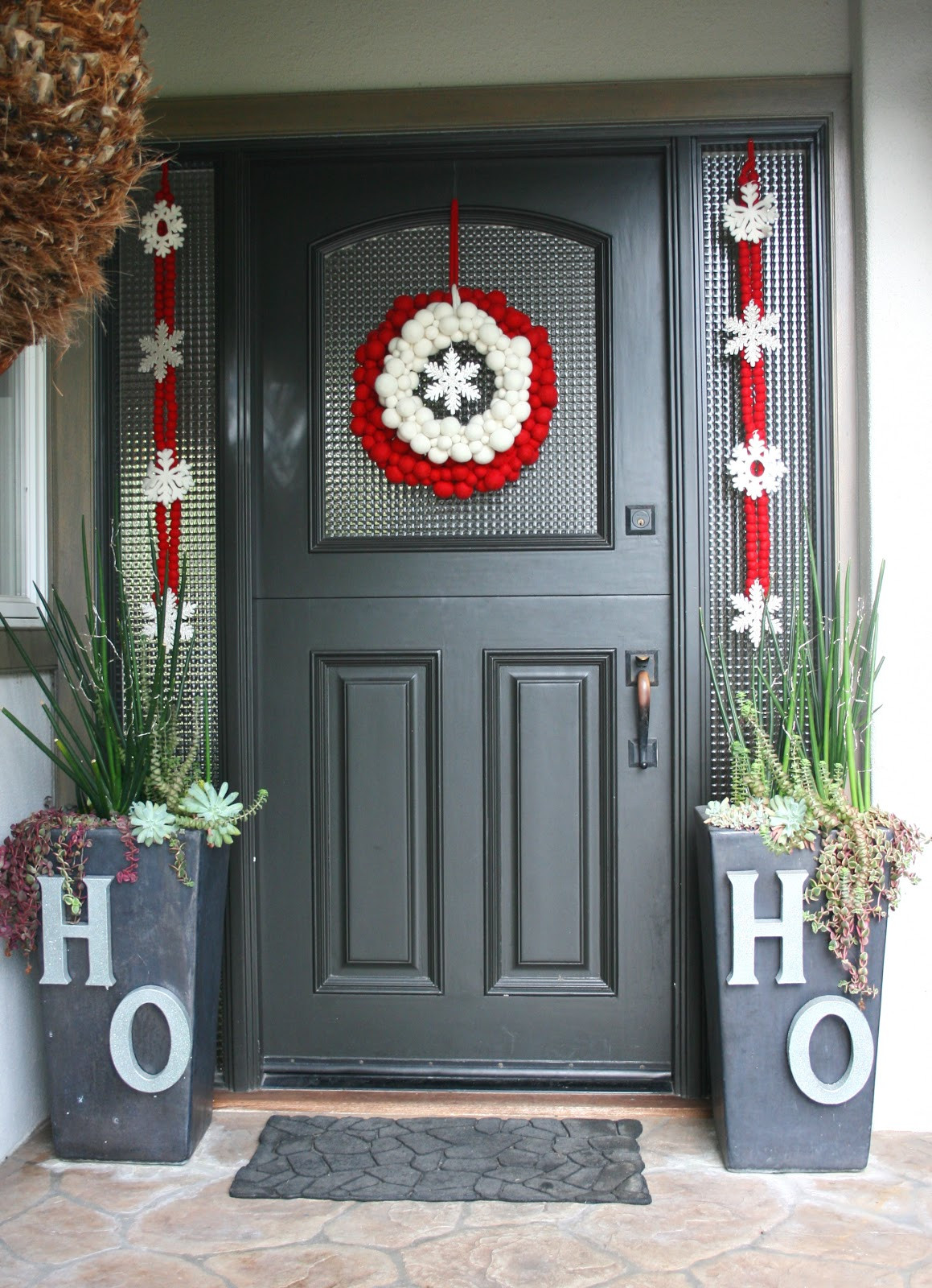 Christmas Door Decoration Ideas
 ciao newport beach a christmas door to remember