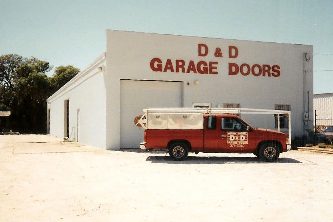 D&amp;D Garage Door
 Residential Garage Door Installers
