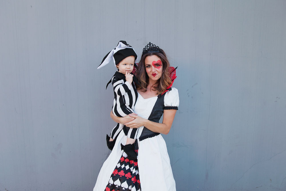 Deck Of Cards Halloween Costumes
 DIY QUEEN OF HEARTS FAMILY COSTUME Tell Love and Party