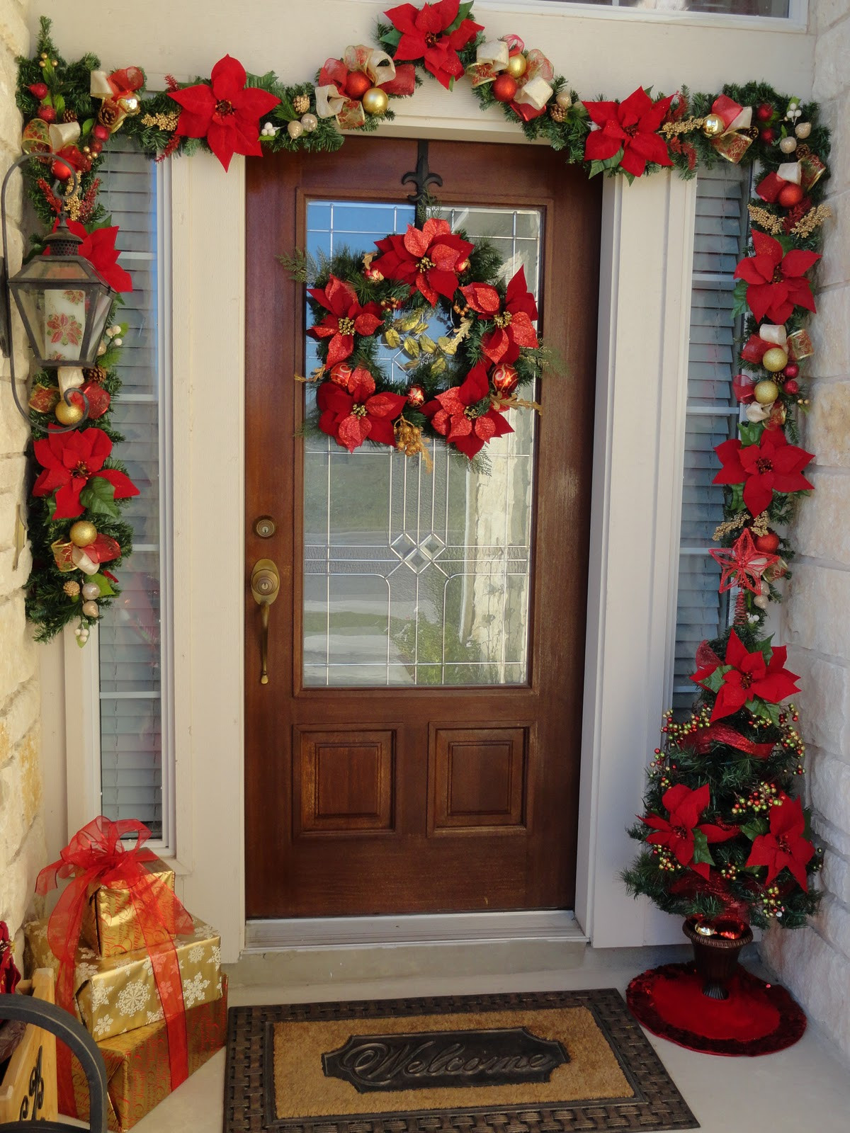 Door Christmas Decor
 Our Home Away From Home FRONT DOOR CHRISTMAS DECOR