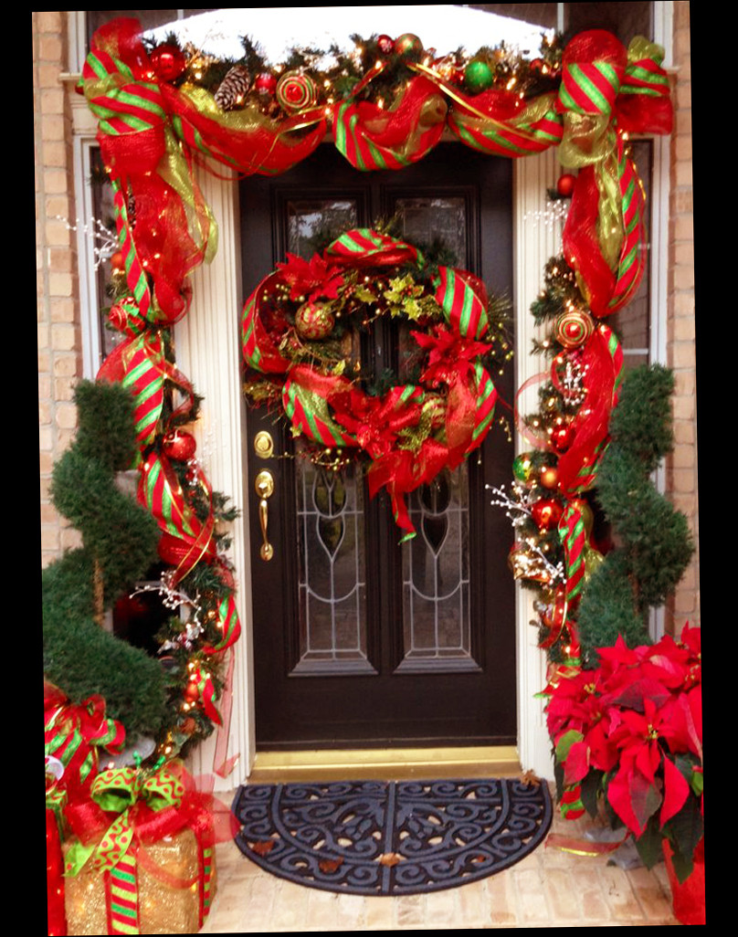 Door Christmas Decor
 Christmas Front Door Porch Decorations Ellecrafts