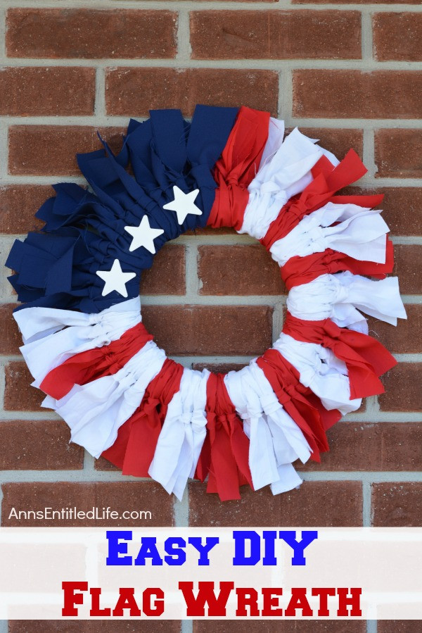 Easy Memorial Day Crafts
 Easy DIY Flag Wreath