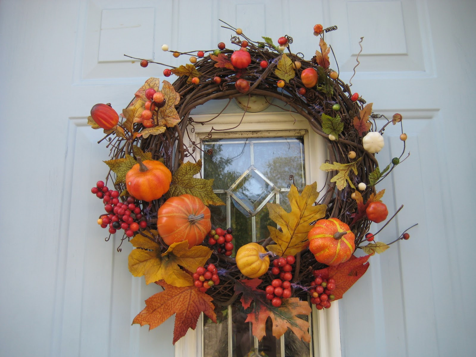 Fall Wreath Ideas Diy
 Majenta Designs Easy DIY Autumn Wreath Tutorial