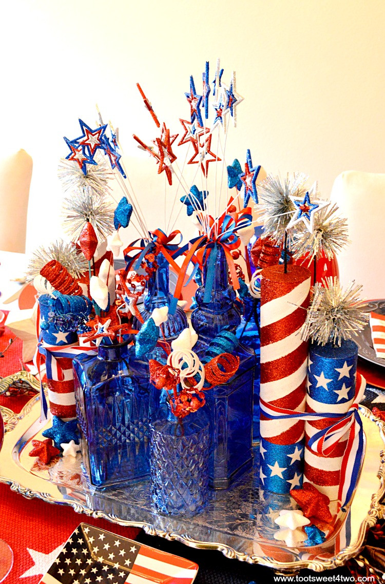Fourth Of July Decorations Ideas
 Decorating the Table for 4th of July Toot Sweet 4 Two