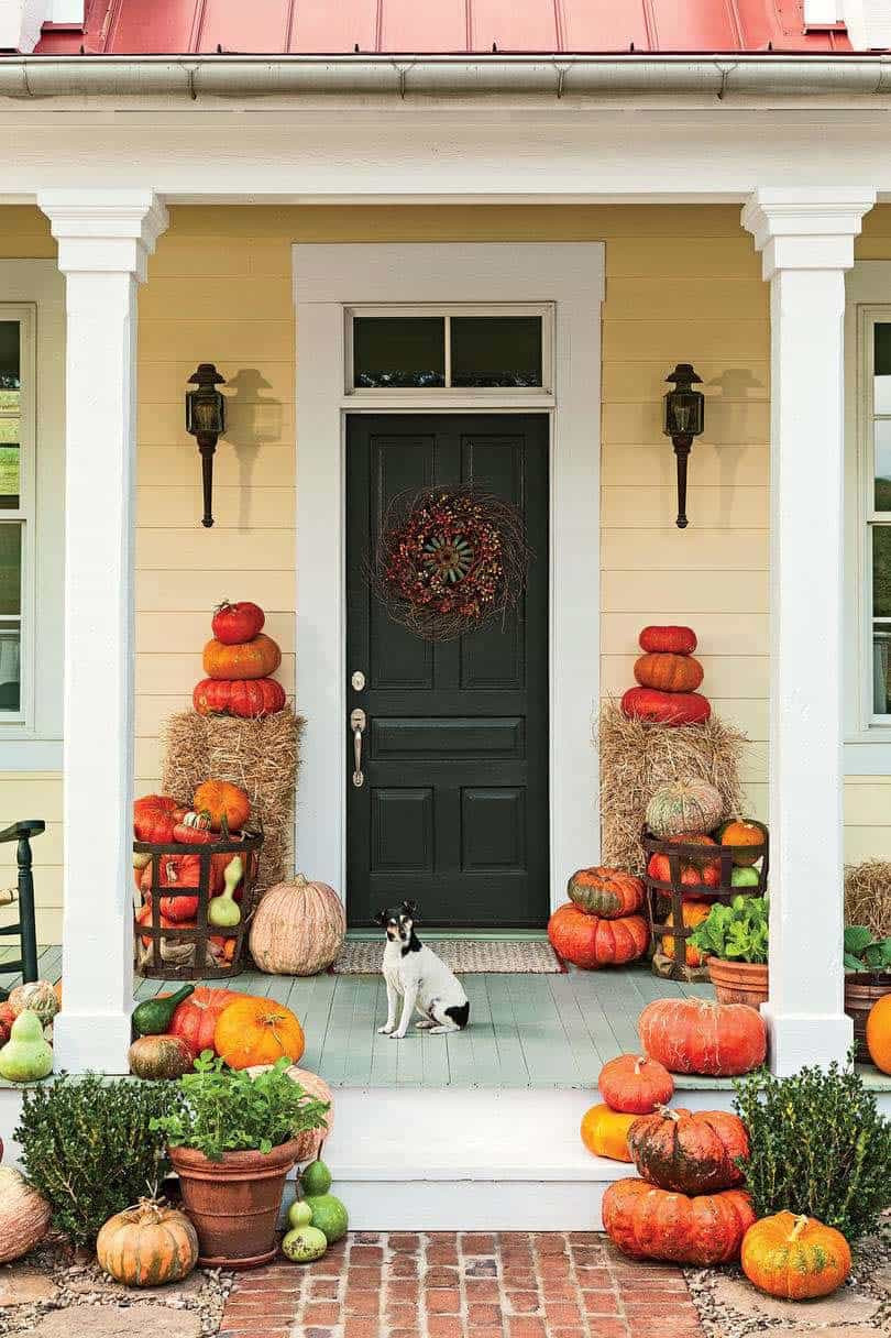 Front Door Fall Decorating Ideas
 40 Amazing ways to decorate your front door with fall style