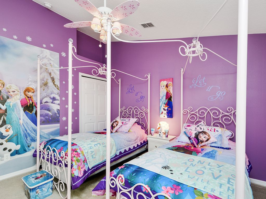 Frozen Decor For Bedroom
 15 Disney Inspired Rooms That Will Make You Want To Redo