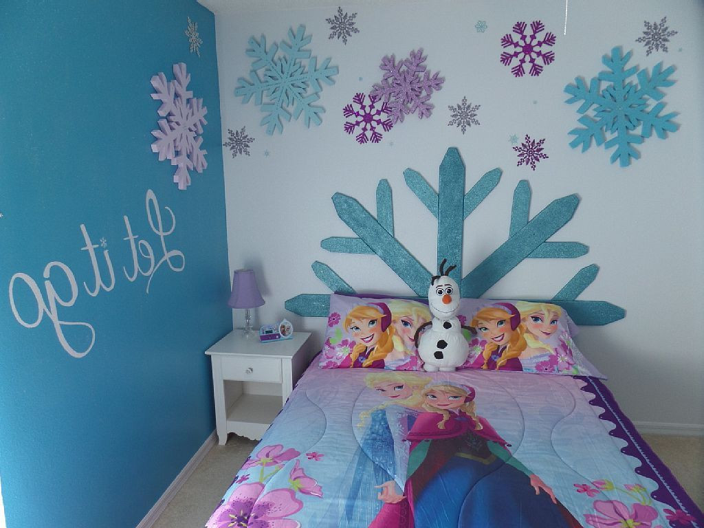 Frozen Decor For Bedroom
 Frozen Theme Bedrooms