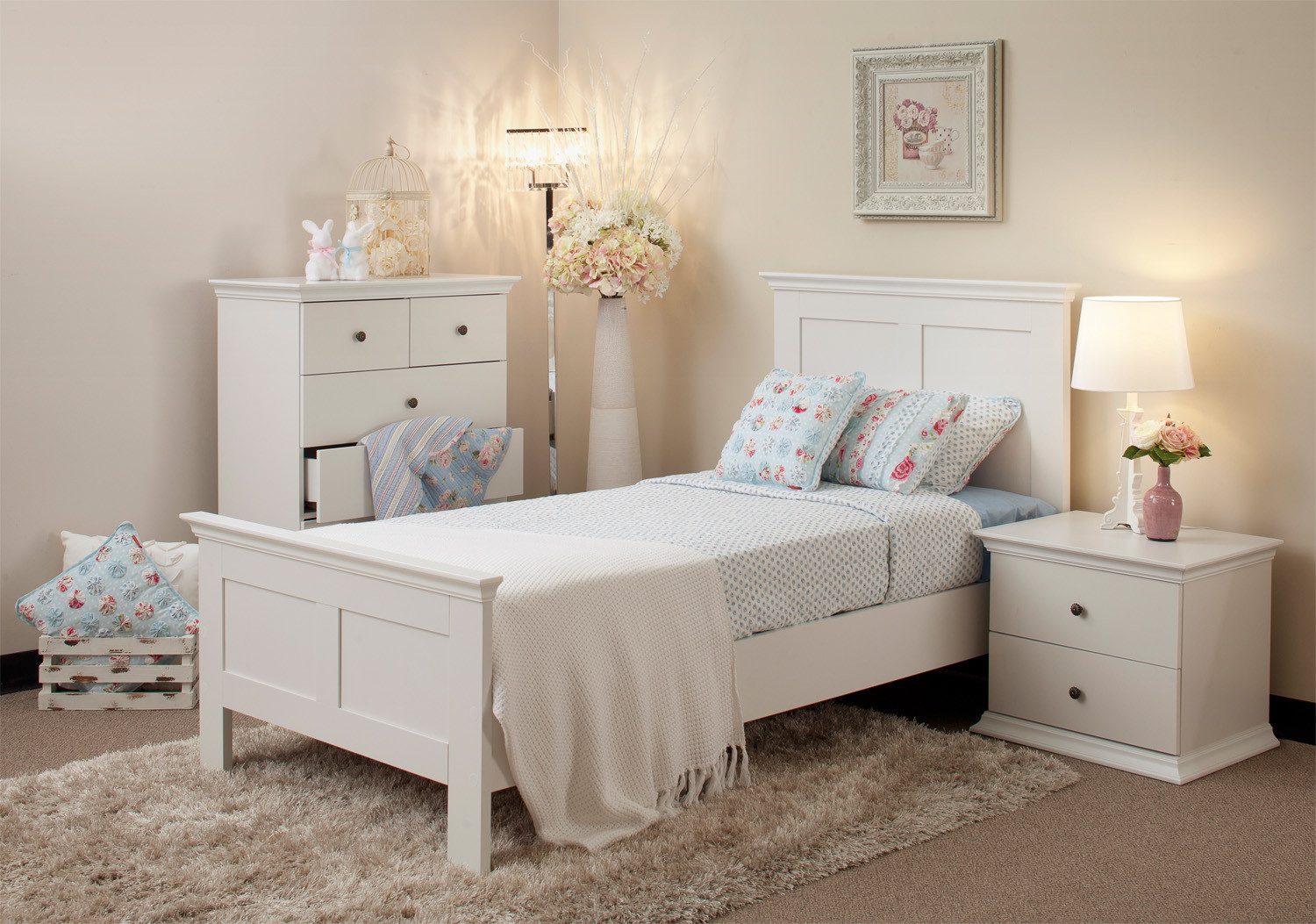 Furniture For Small Bedrooms
 White Bedroom Design Ideas Collection for Your Home
