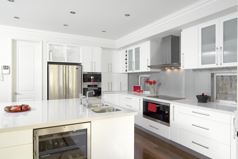 Glossy White Kitchen Cabinets
 Glossy White Kitchen Design Trend DigsDigs