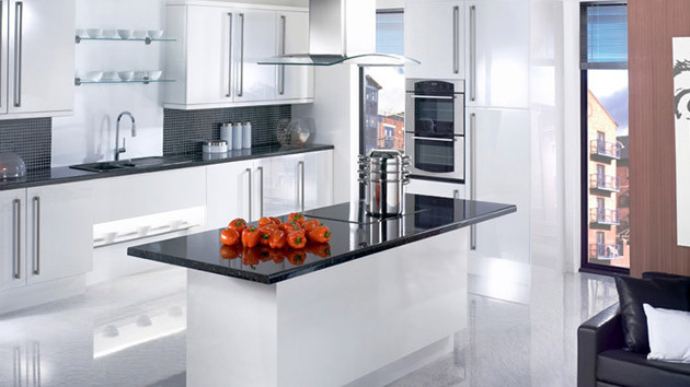 Glossy White Kitchen Cabinets
 17 White and Simple High Gloss Kitchen Designs