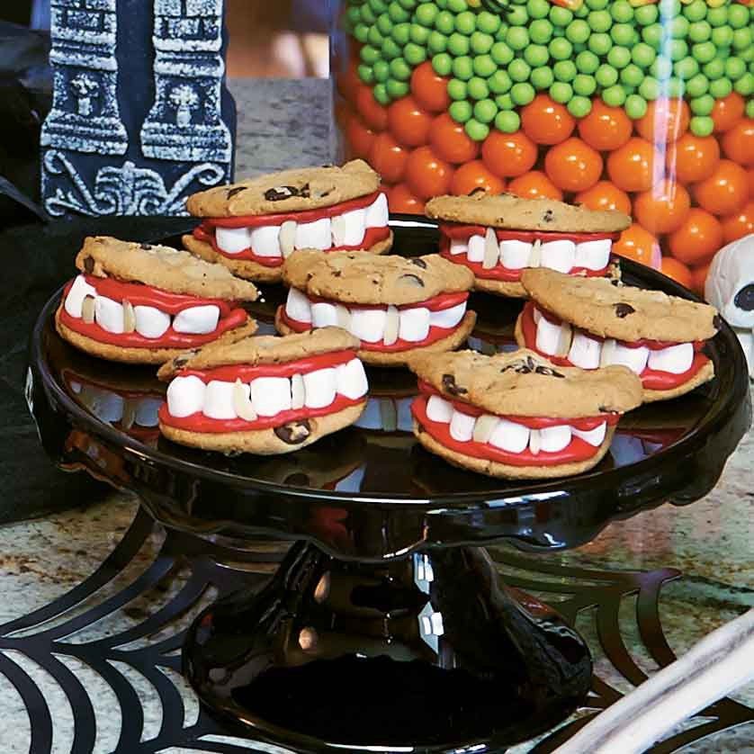 Halloween Party Centerpieces
 8 Family Friendly Halloween Party Ideas That Are Still